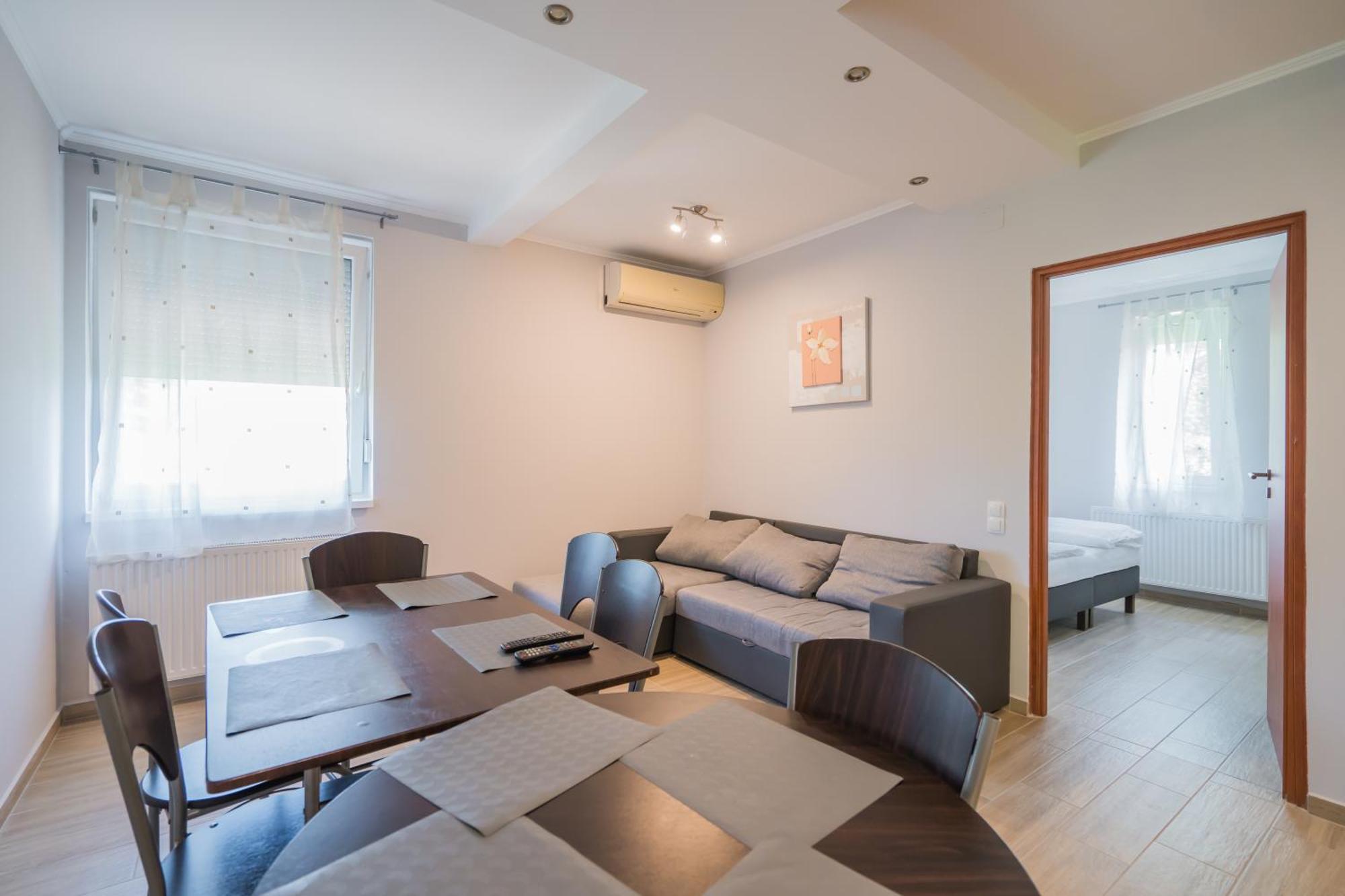 Riviéra Apartmanház Siófok Extérieur photo