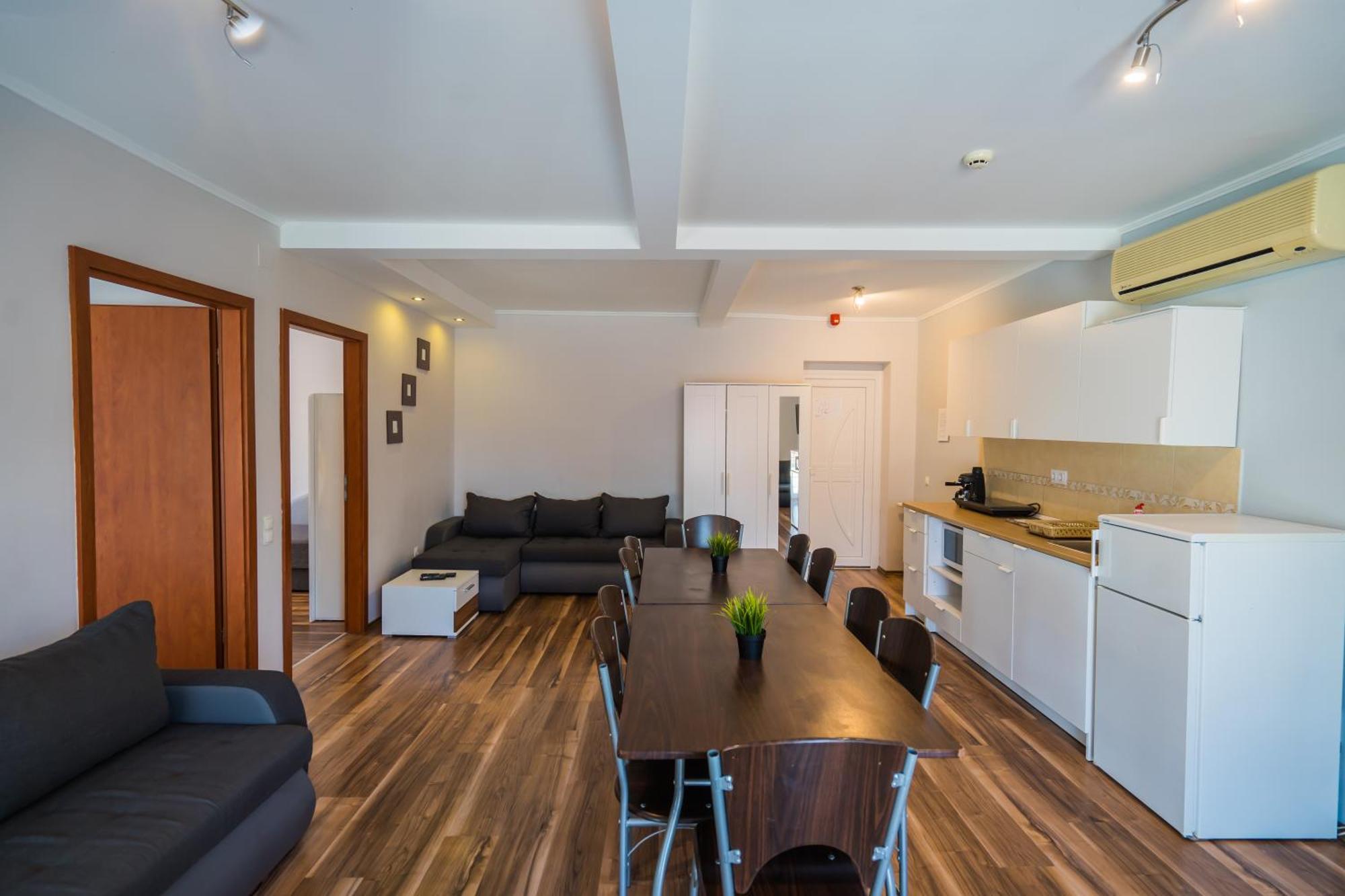 Riviéra Apartmanház Siófok Extérieur photo