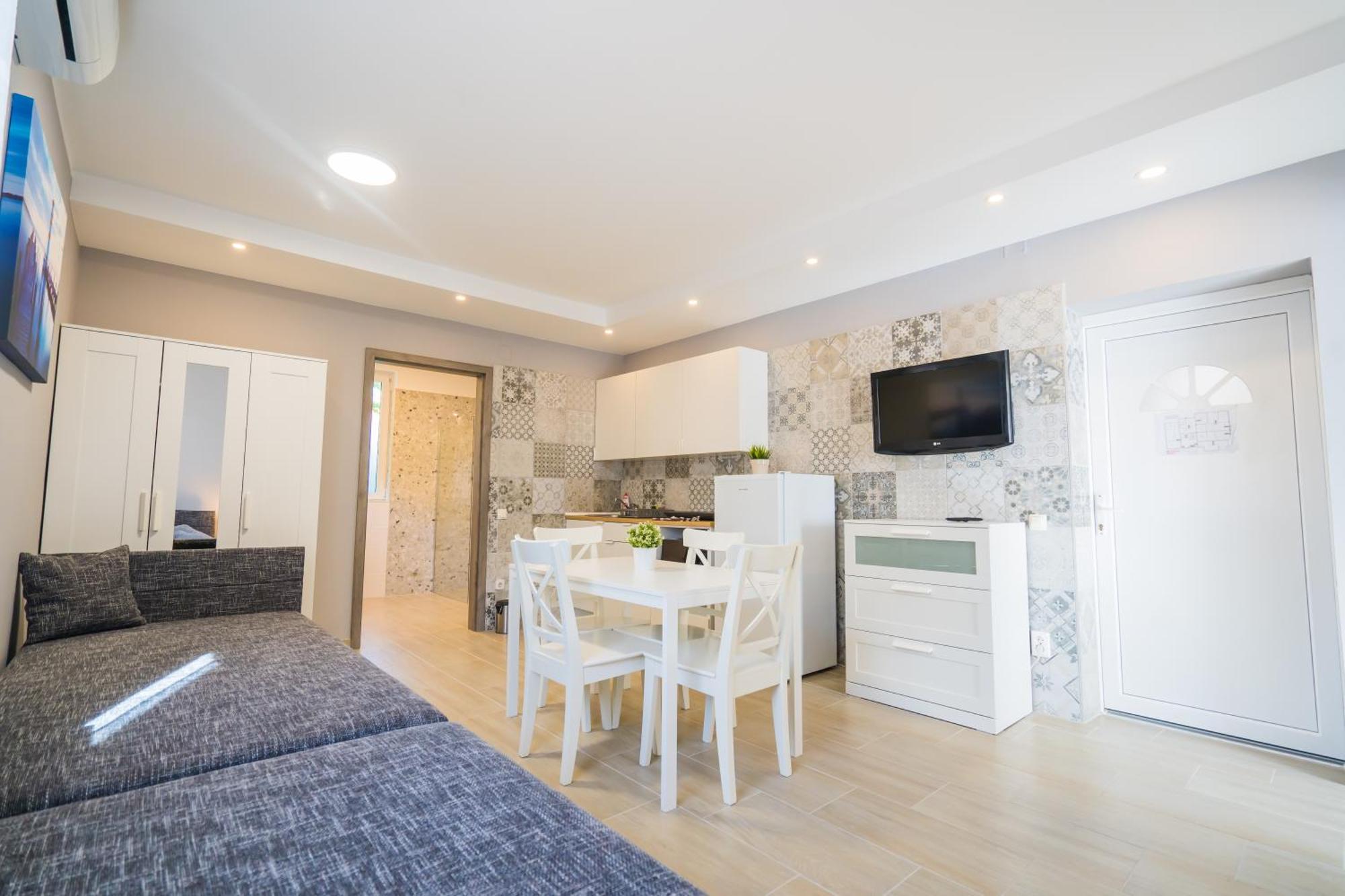 Riviéra Apartmanház Siófok Extérieur photo