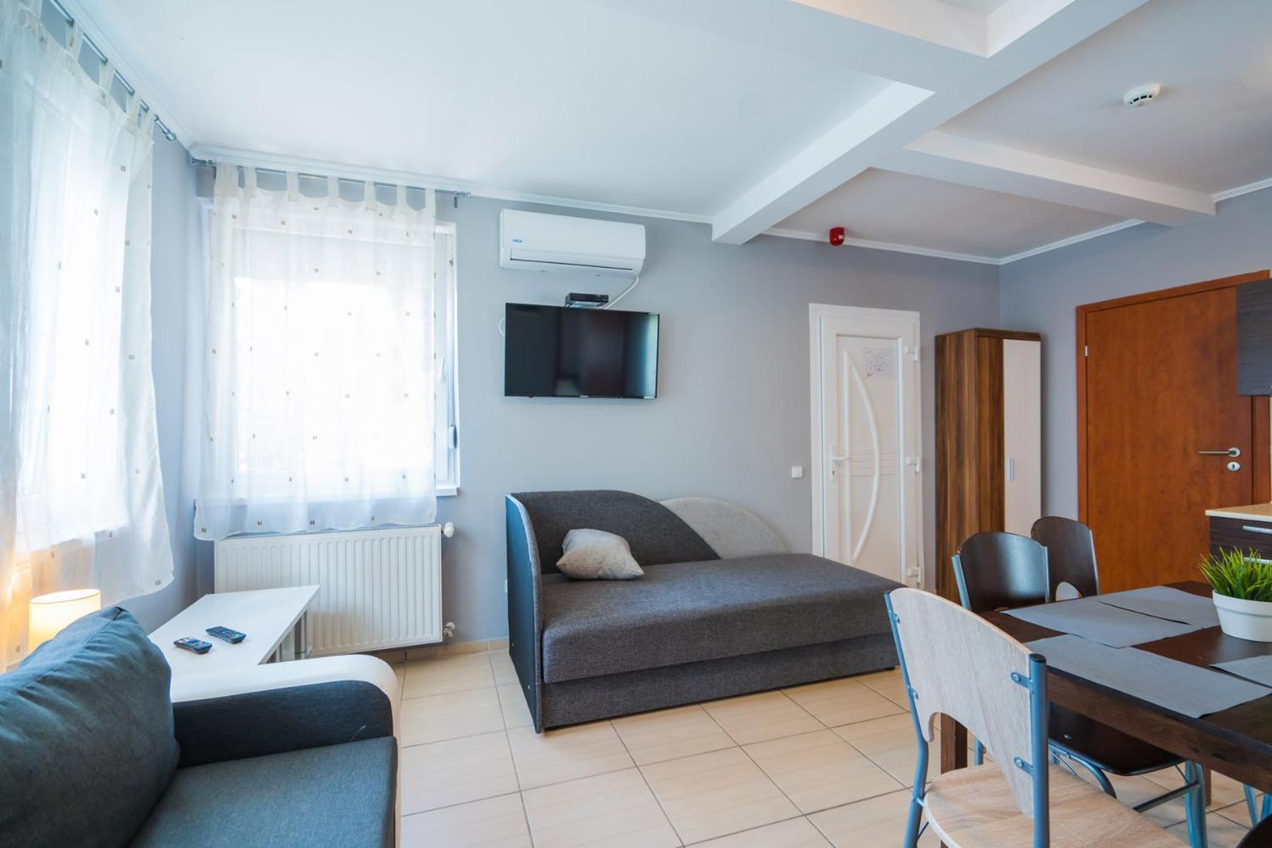 Riviéra Apartmanház Siófok Extérieur photo