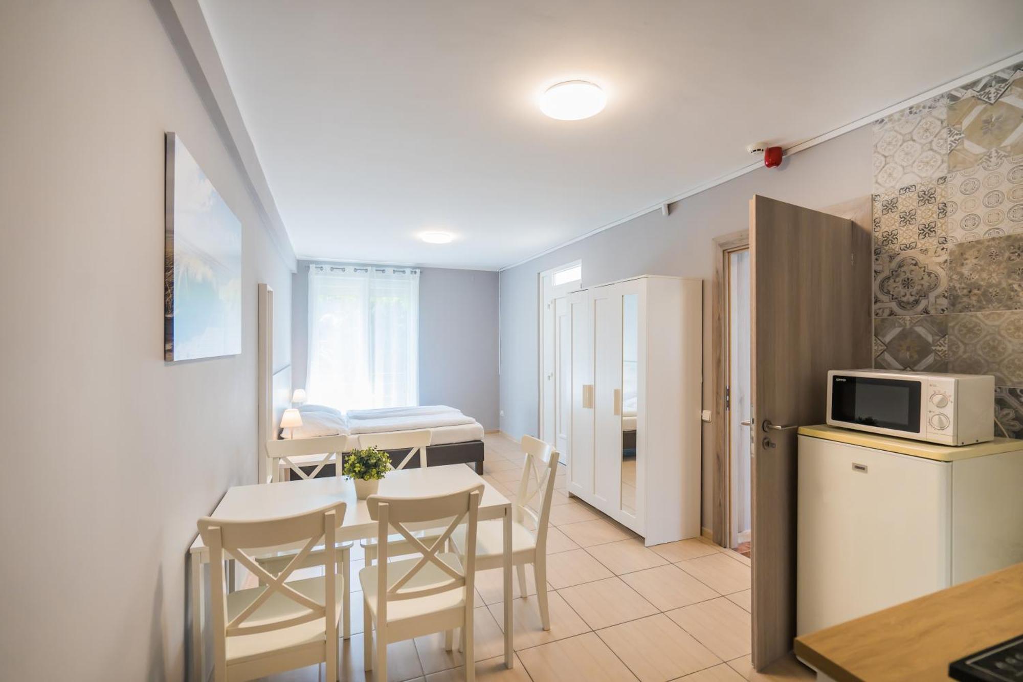 Riviéra Apartmanház Siófok Extérieur photo