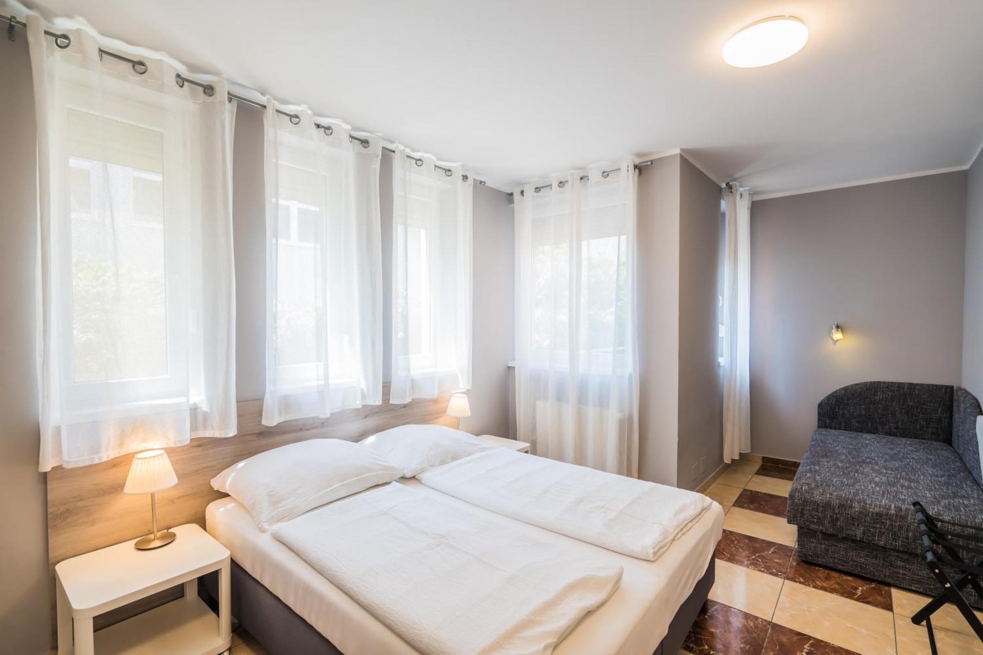 Riviéra Apartmanház Siófok Extérieur photo